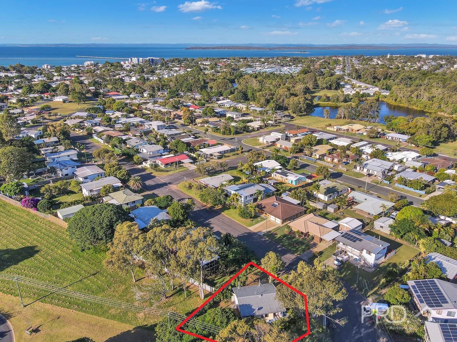 21 Gibbs Street URANGAN 27