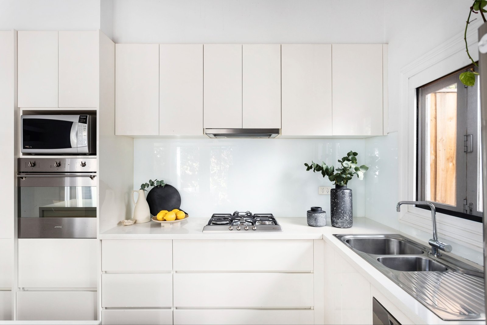 Real Estate and Property in 21 Gordon Street, Elsternwick, VIC