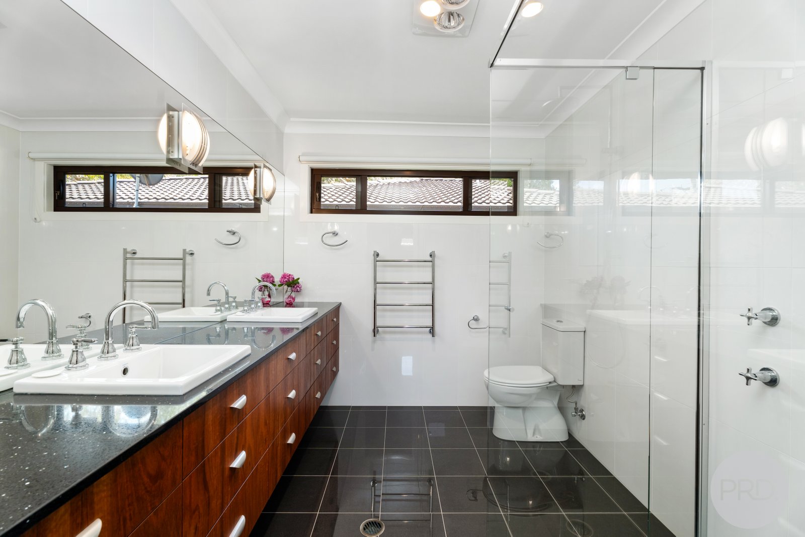 21 Government Road SHOAL BAY 14