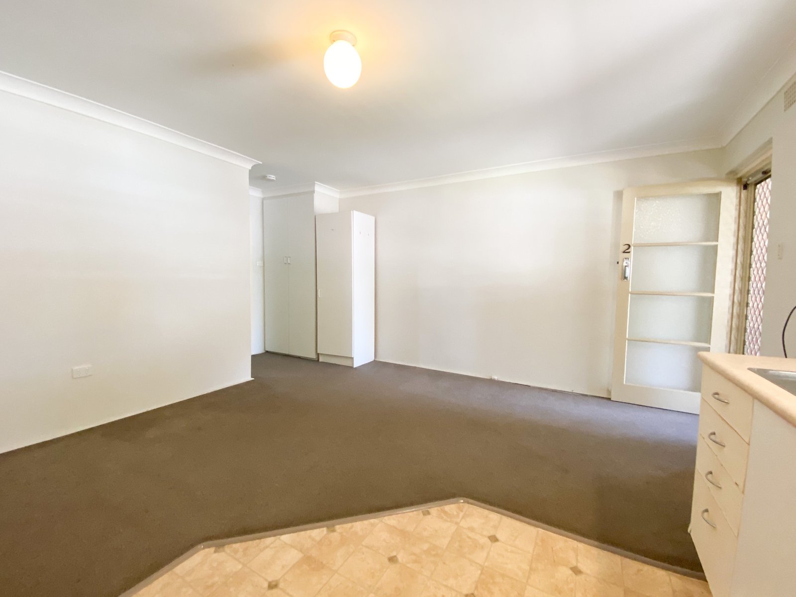 2/1 Government Road SHOAL BAY 2