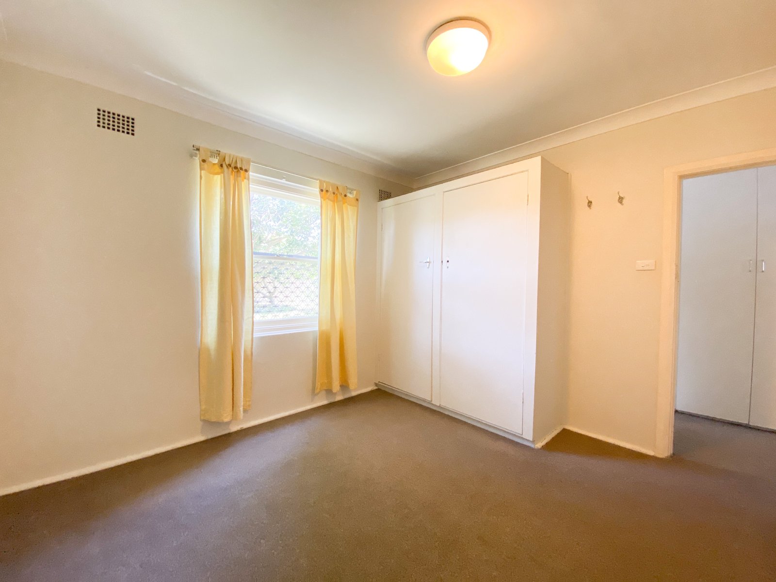 2/1 Government Road SHOAL BAY 5