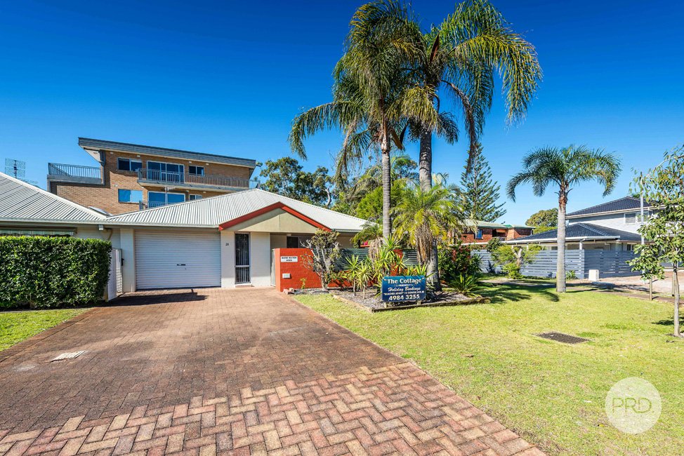 21 Gowrie Avenue NELSON BAY 22