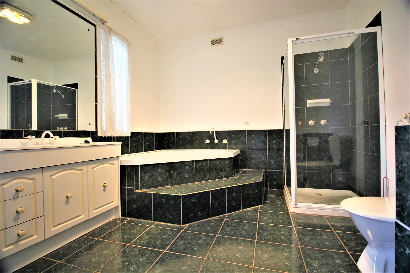 Gallery: 21 Greville Street