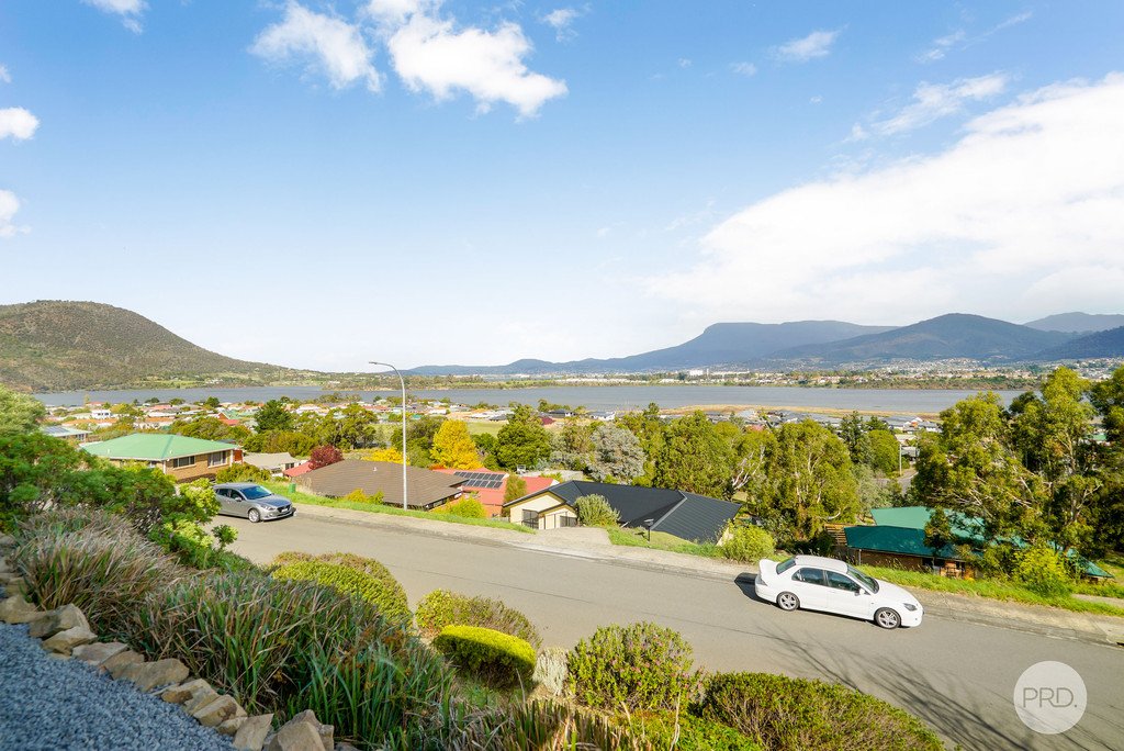 21 Grevillea Avenue OLD BEACH 3