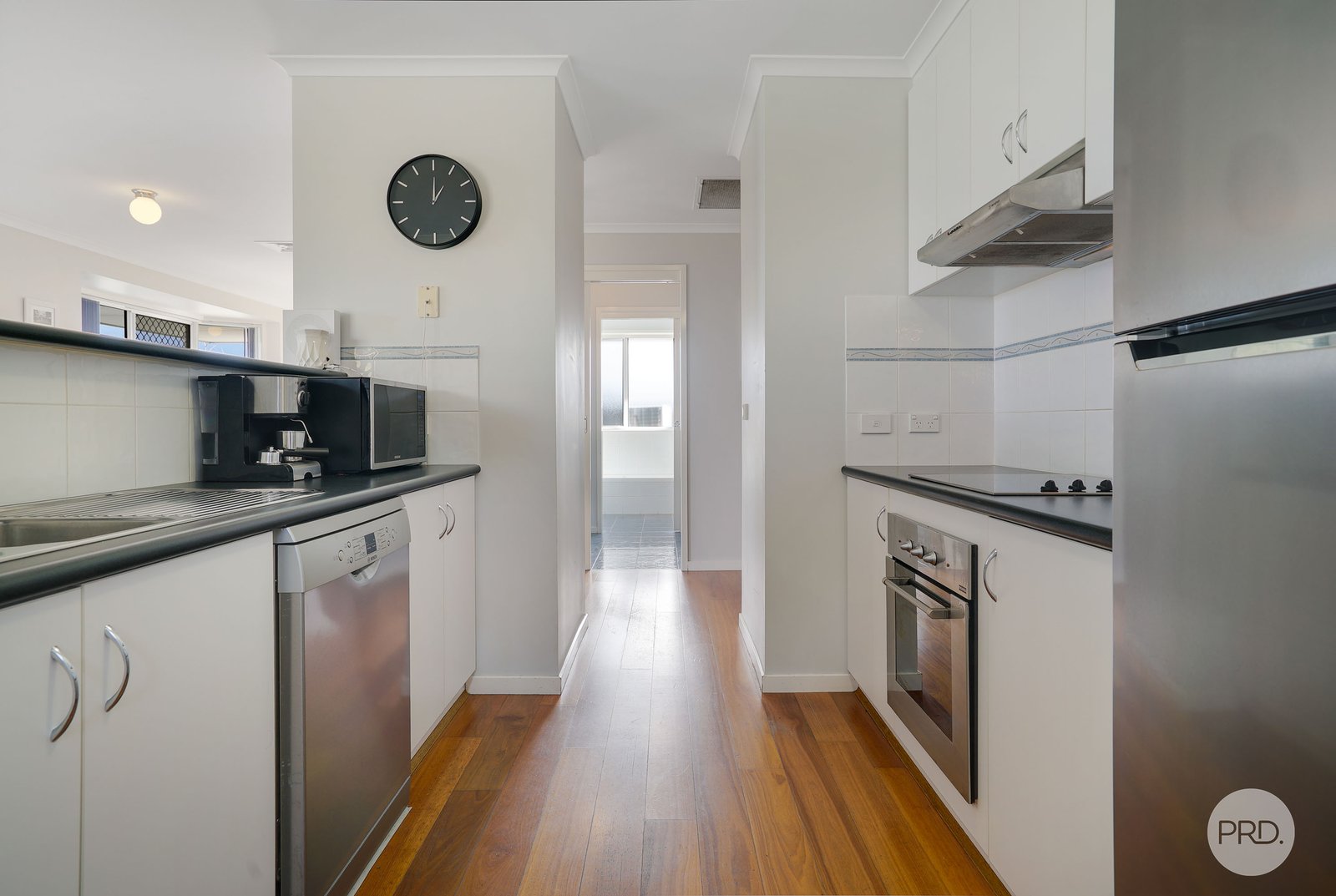 21 Grevillea Avenue OLD BEACH 9