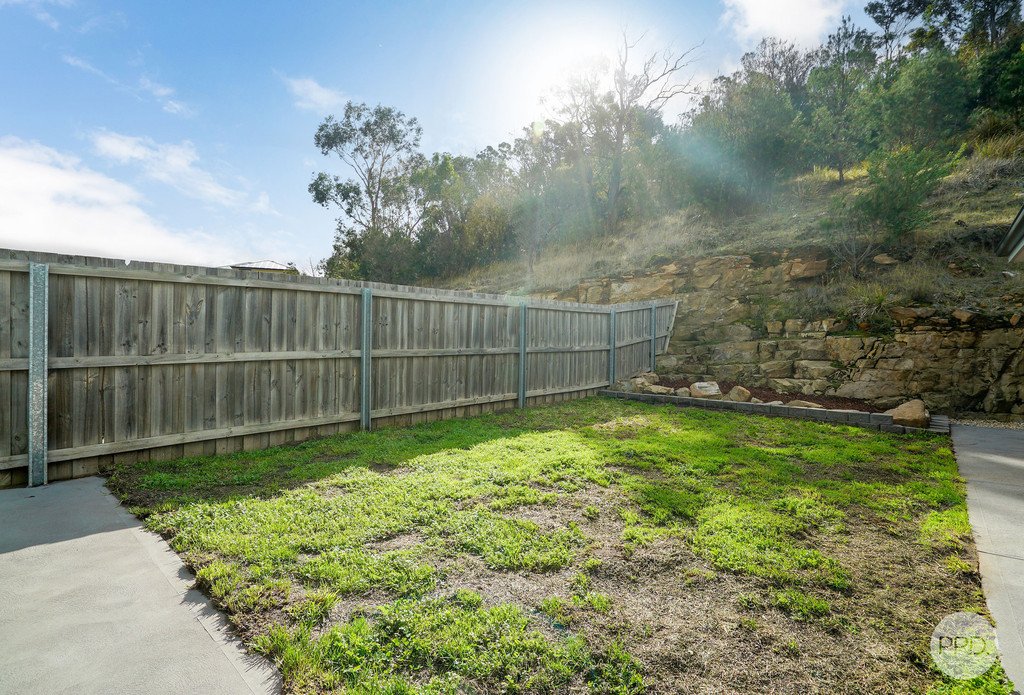 21 Grevillea Avenue OLD BEACH 19