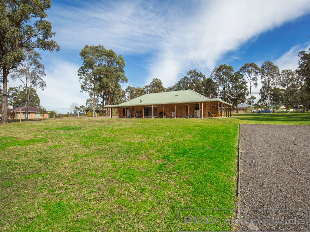 21 Grey Gum Dr  WESTON 18