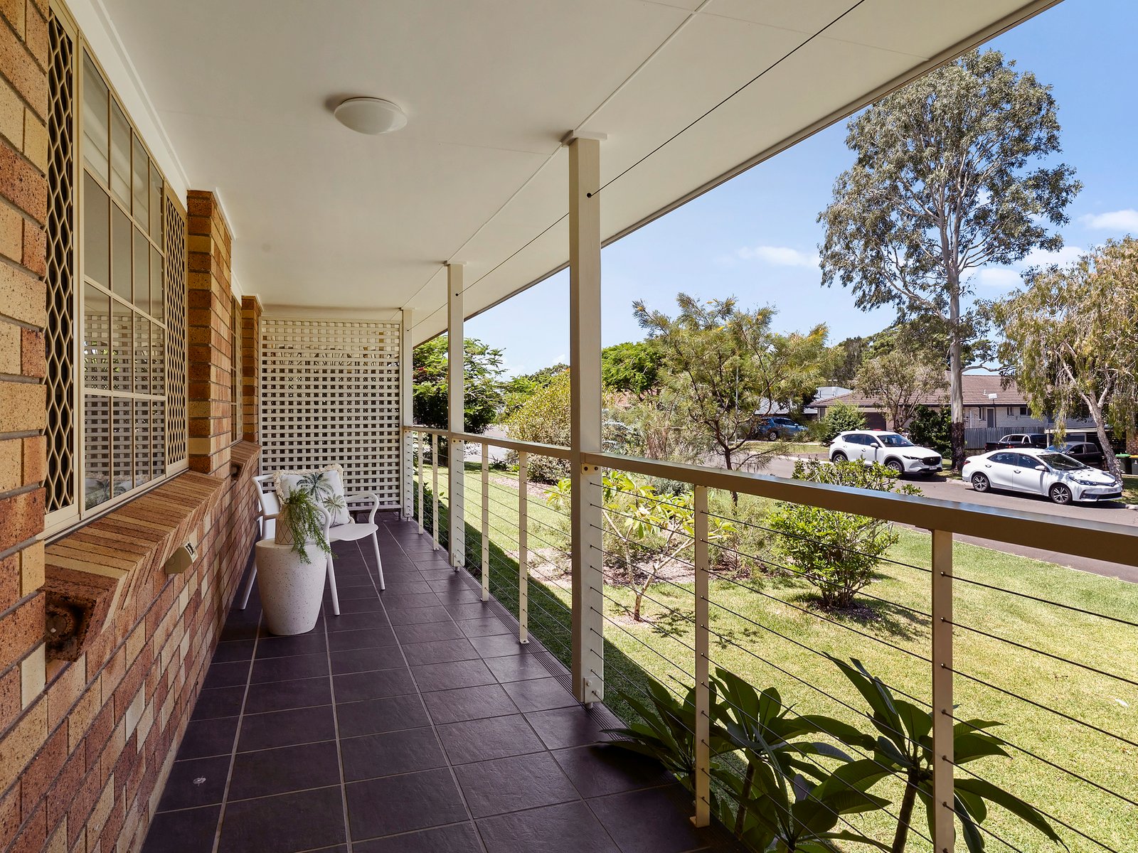 2/1 Guilfoyle Place CUDGEN 5