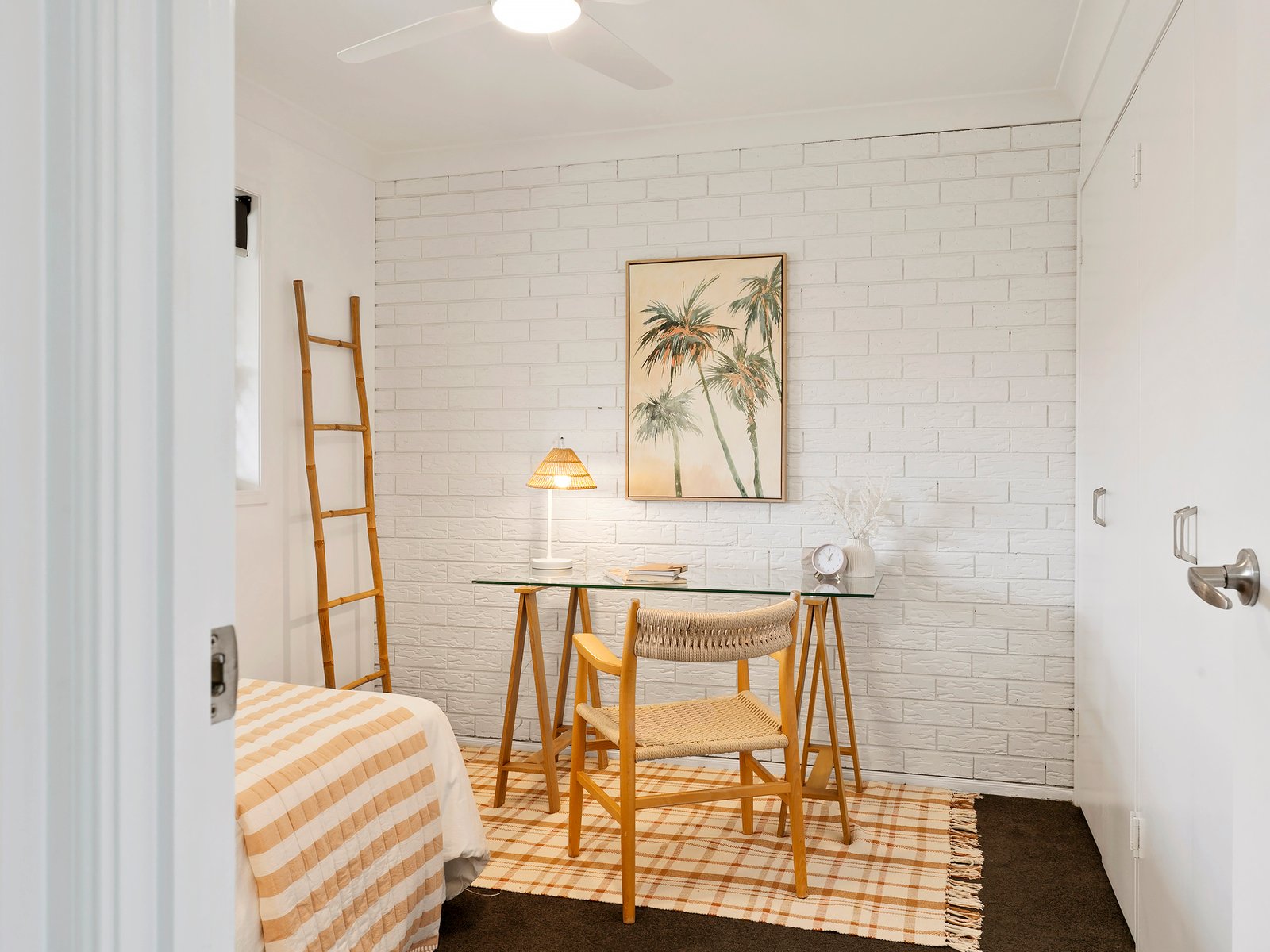 2/1 Guilfoyle Place CUDGEN 17