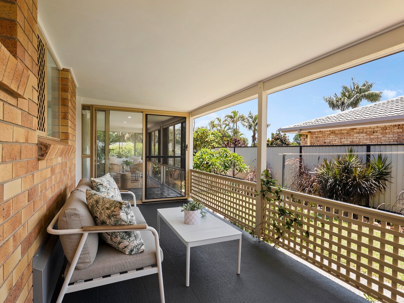 2/1 Guilfoyle Place CUDGEN 20