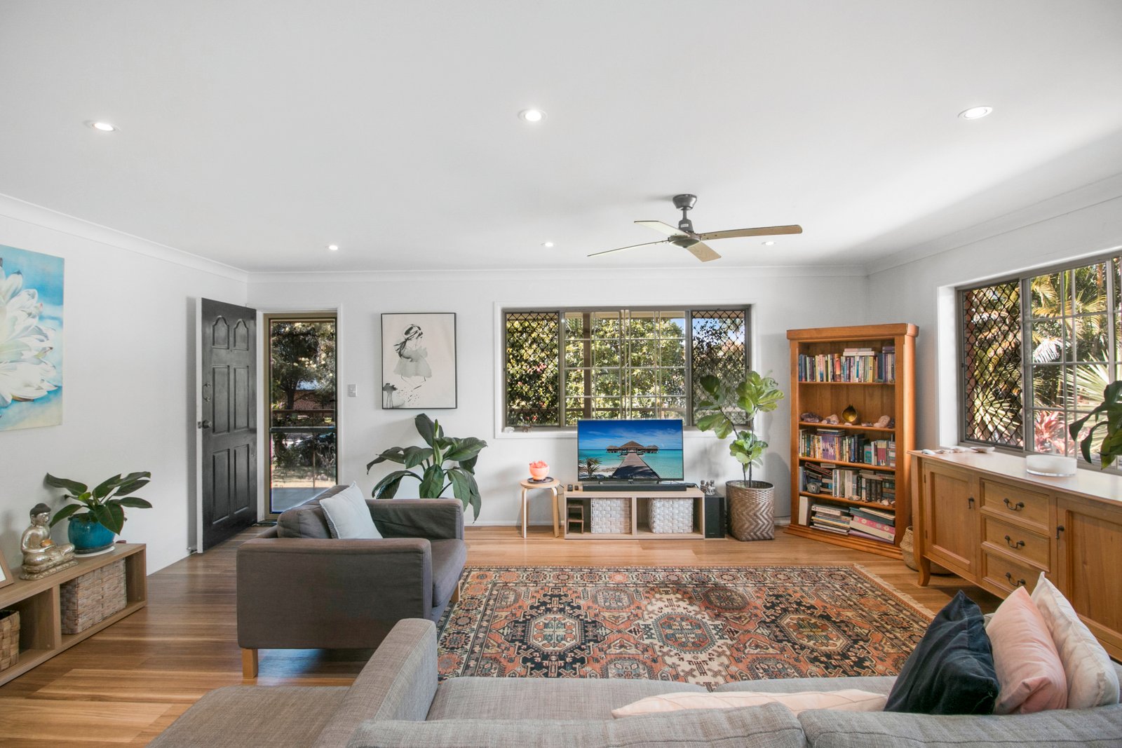 2/1 Guilfoyle Place CUDGEN 2