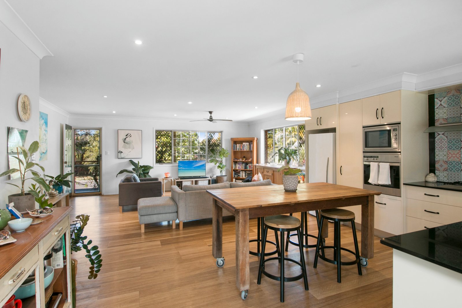 2/1 Guilfoyle Place CUDGEN 7