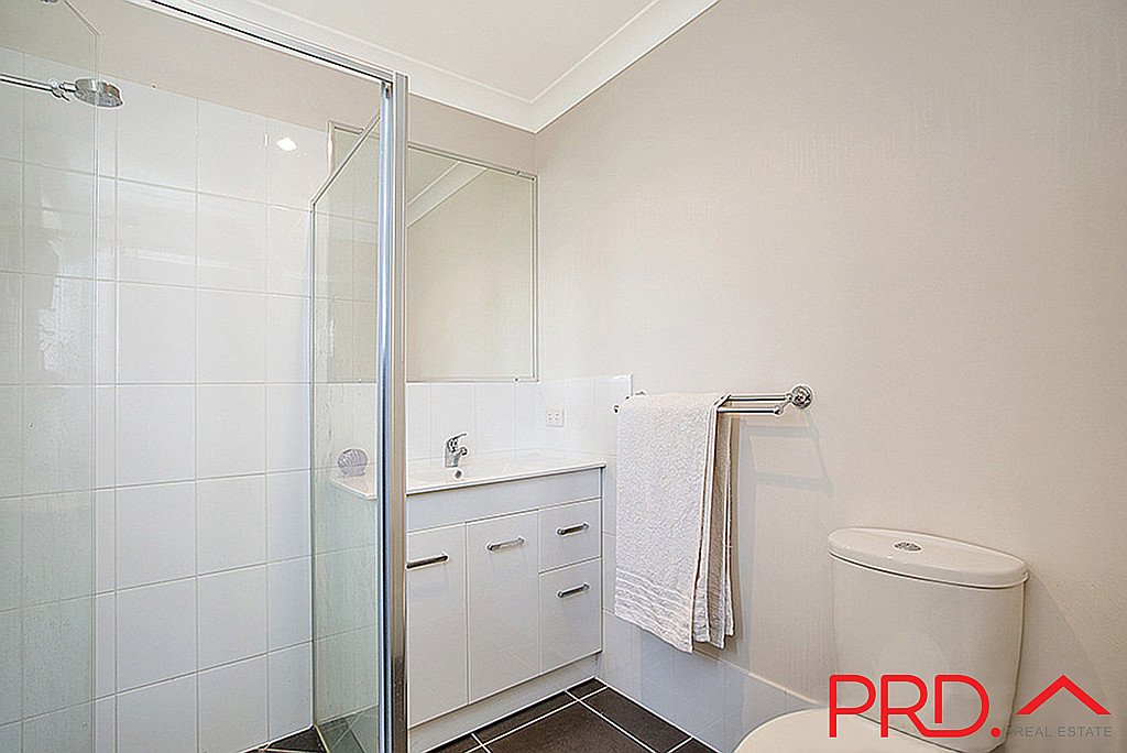 21 Gungurru Close TAMWORTH 10