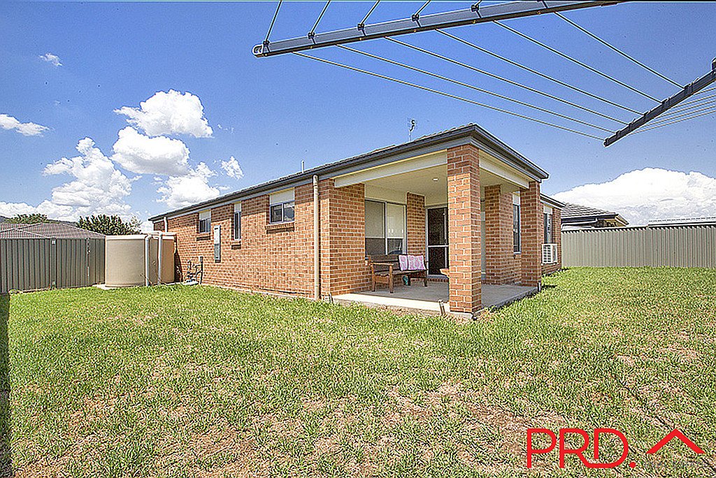 21 Gungurru Close TAMWORTH 16