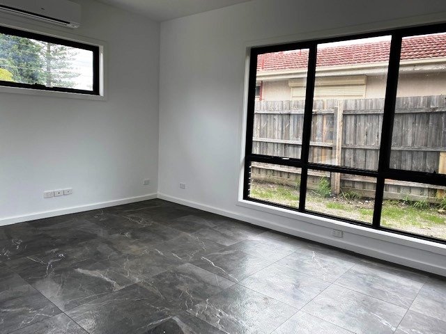 Gallery: 21 Haldane Street
