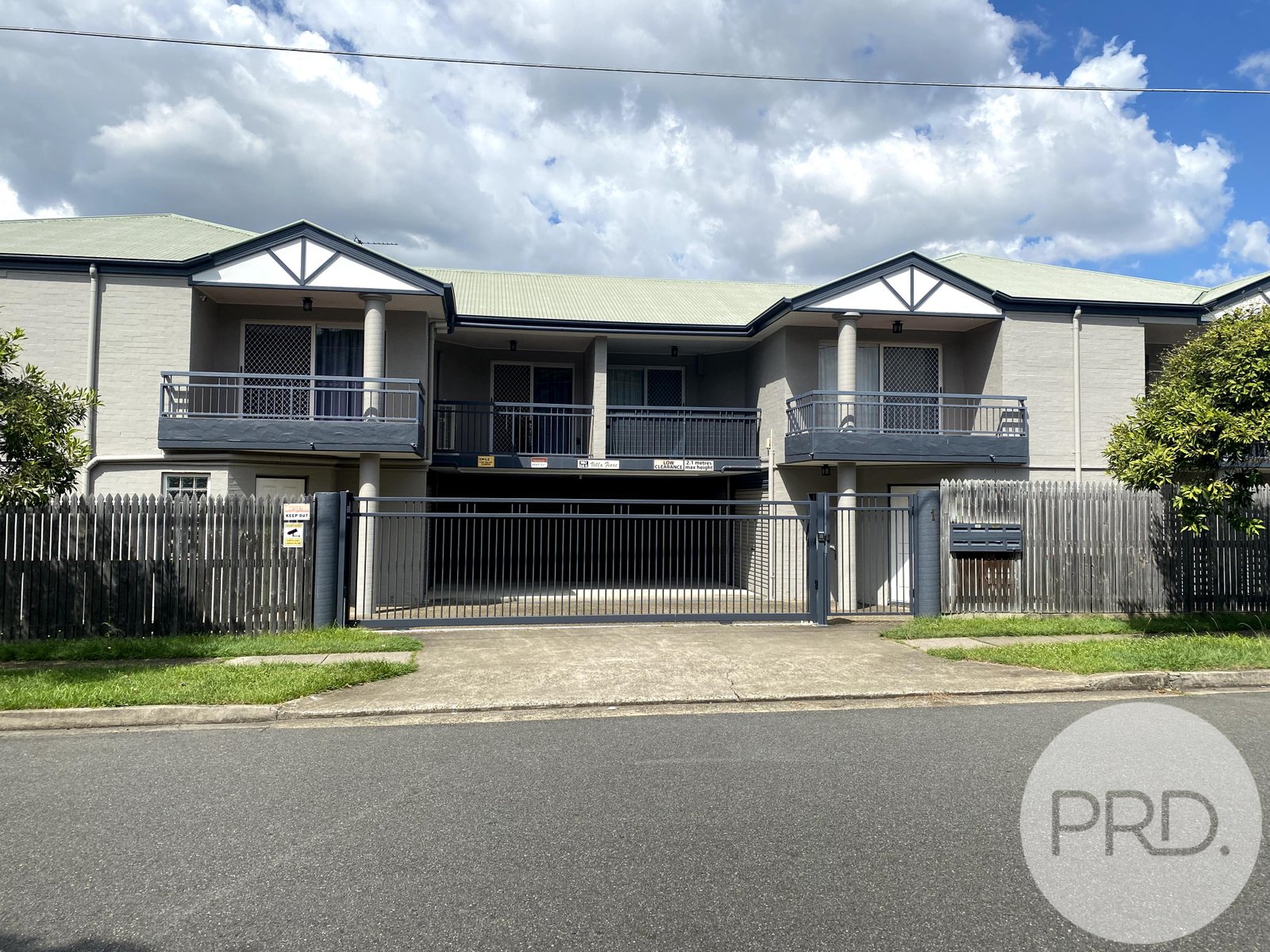 2/1 Hall Street NORTHGATE 1