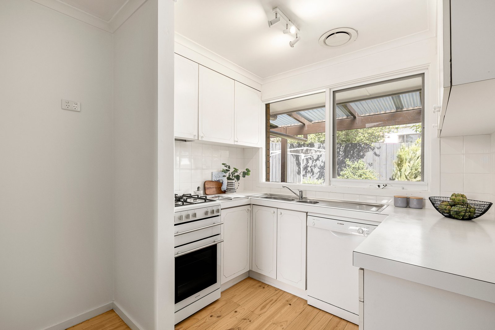 2/1 Halley Avenue, Camberwell, 3124