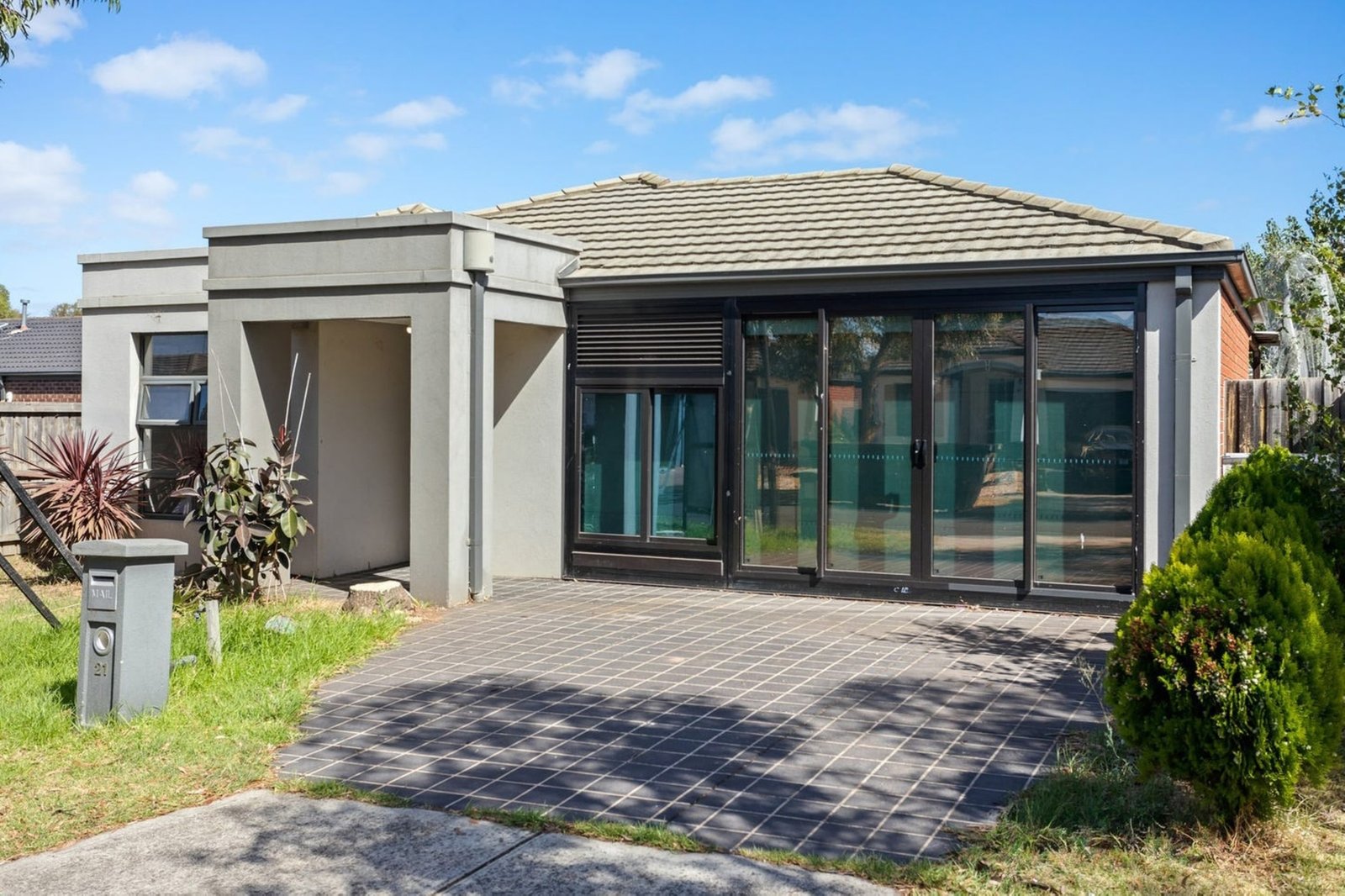 Photos: 21 Hamish Drive