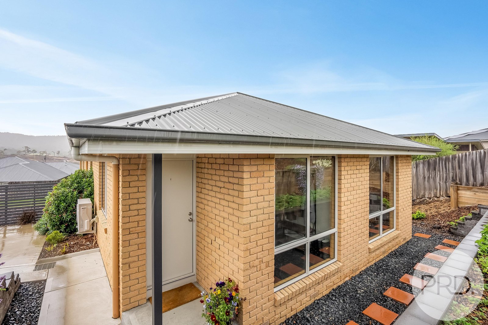 21 Hance Road HOWRAH 4