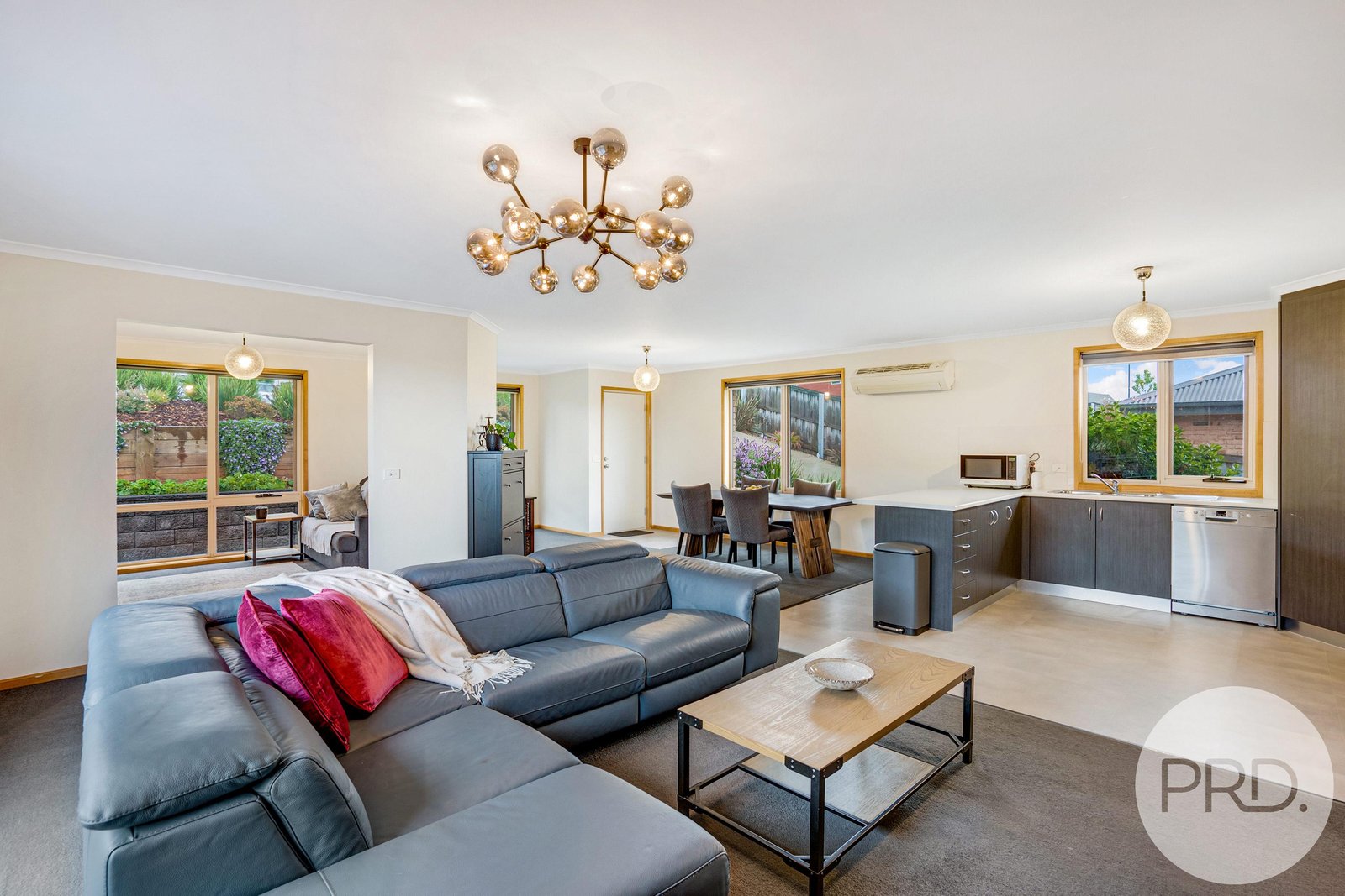 21 Hance Road HOWRAH 6