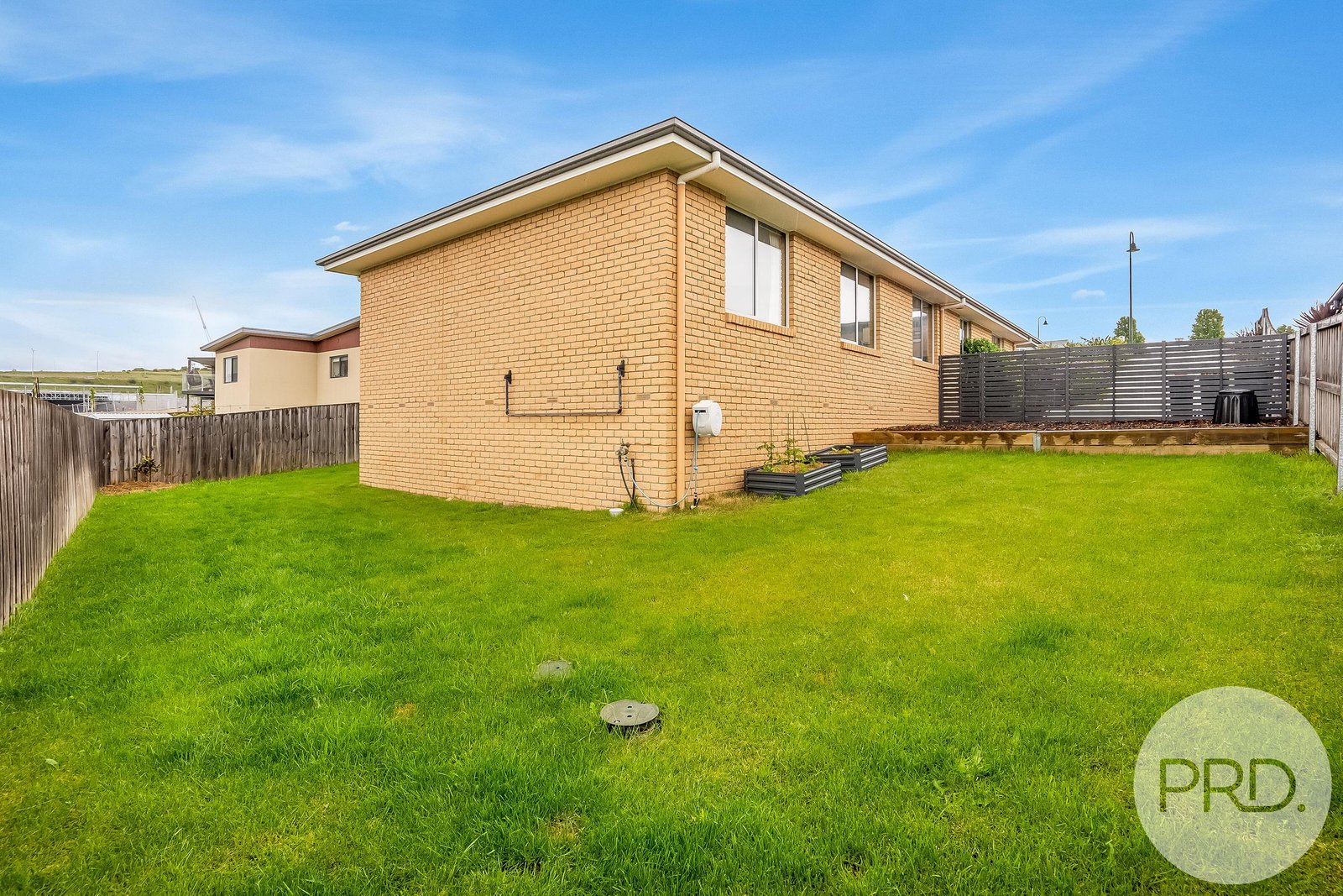 21 Hance Road HOWRAH 19