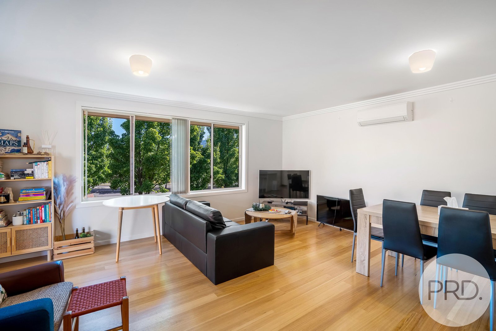 2/1 Hance Road HOWRAH 7