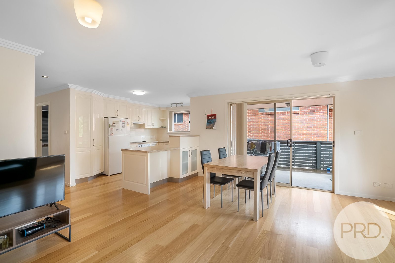 2/1 Hance Road HOWRAH 3