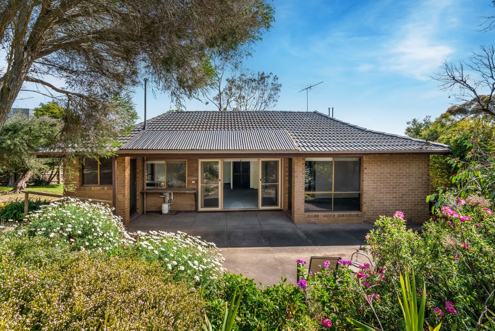 21 Herbert Street, Mornington, 3931