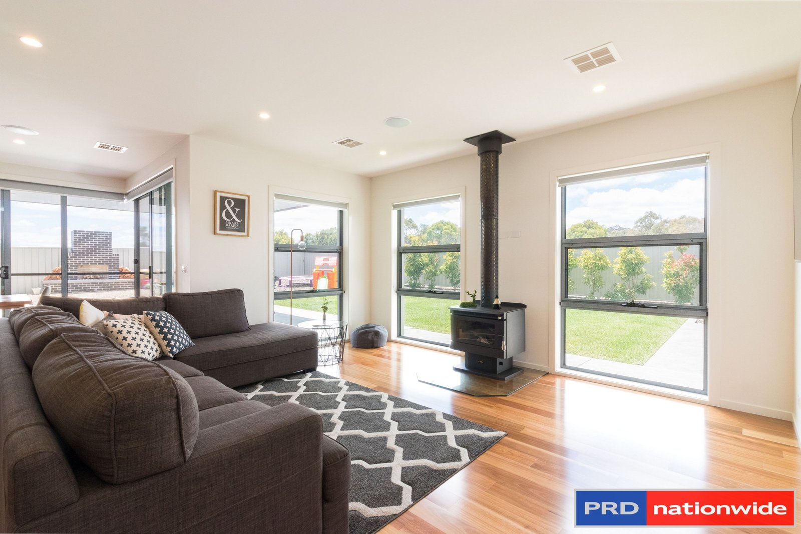 21 Hereford St  BUNGENDORE 12