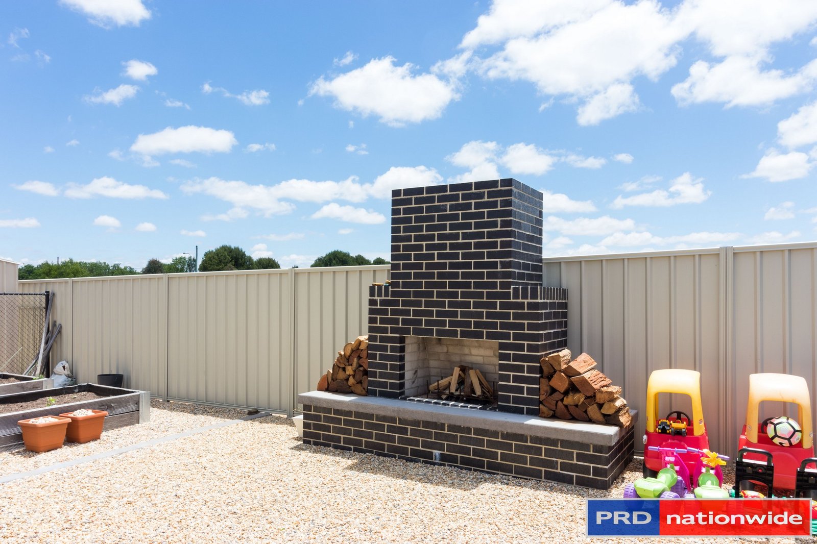 21 Hereford St  BUNGENDORE 25