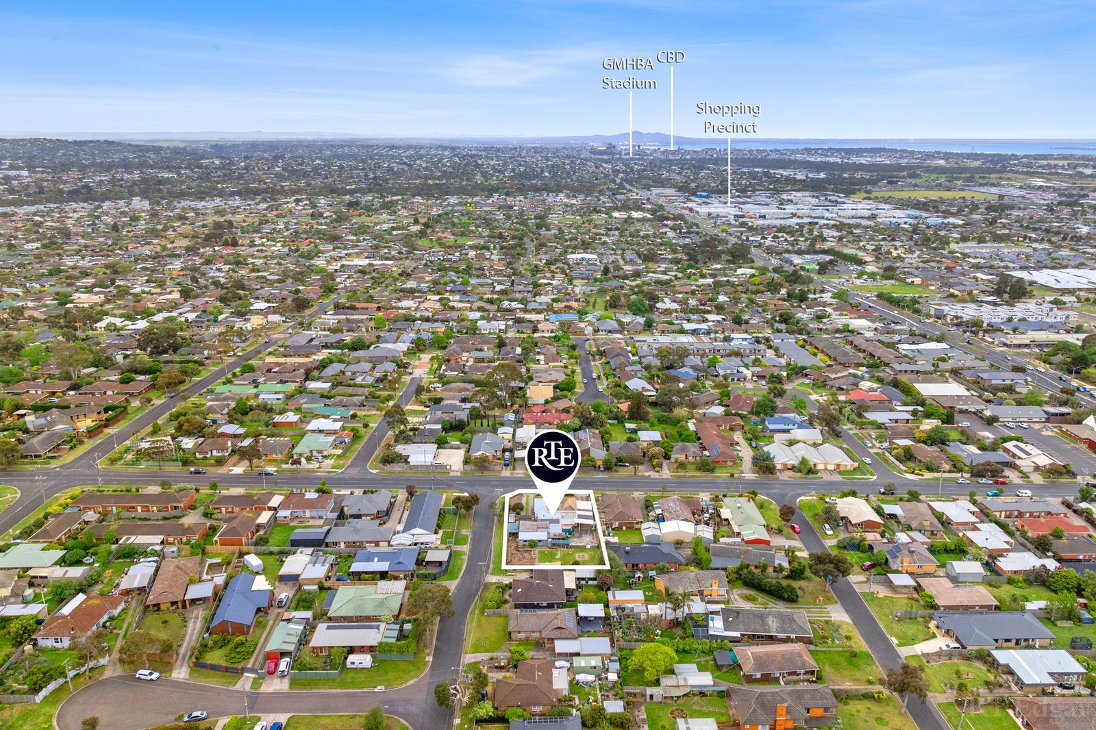 Real Estate and Property in 21 Heyers Road, Grovedale, VIC