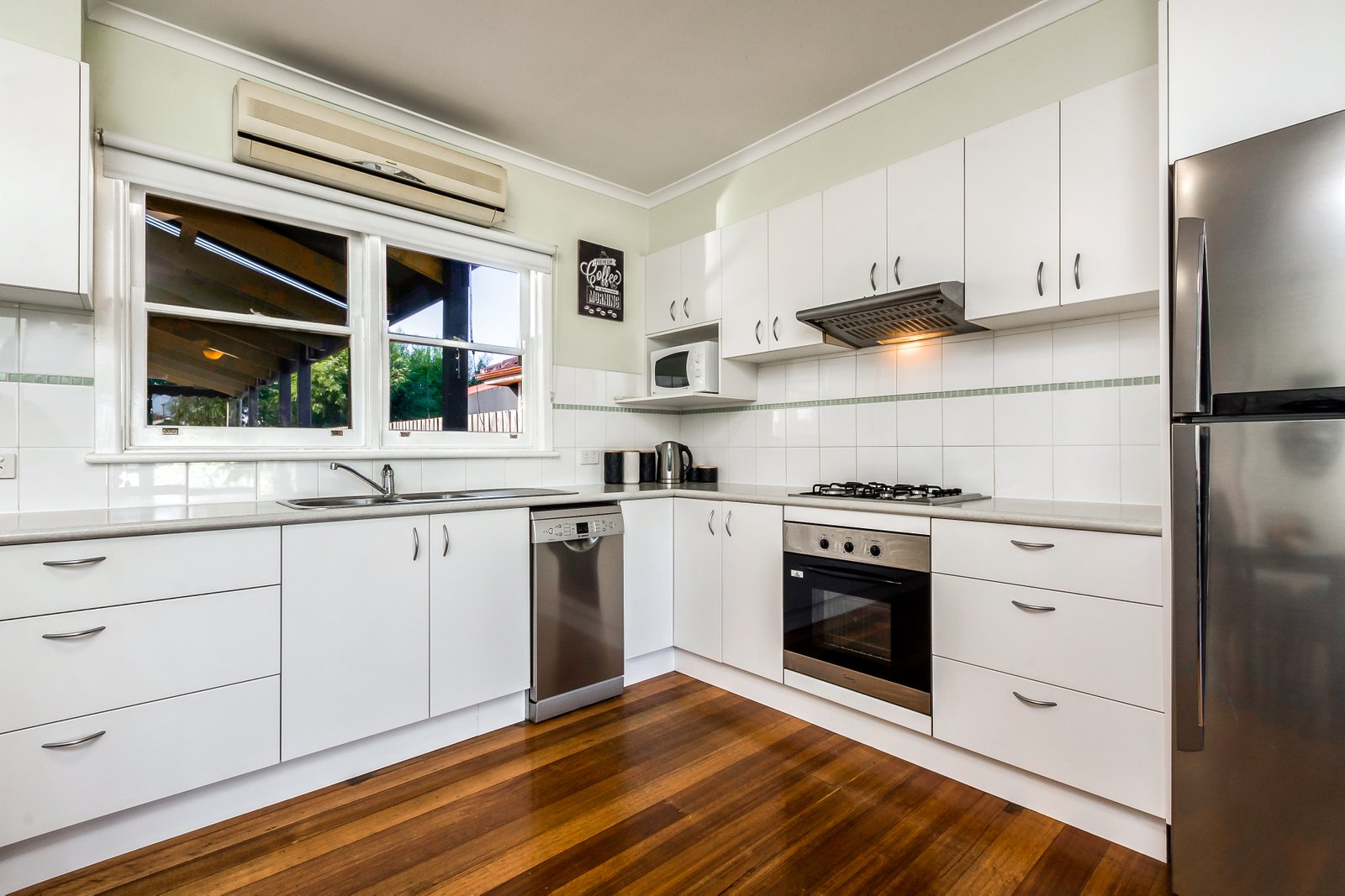 Gallery: 21 Hickey Street