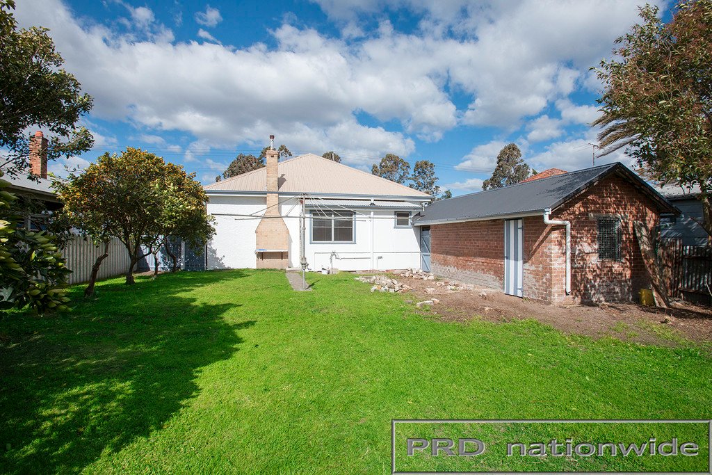 21 High Street EAST MAITLAND 13