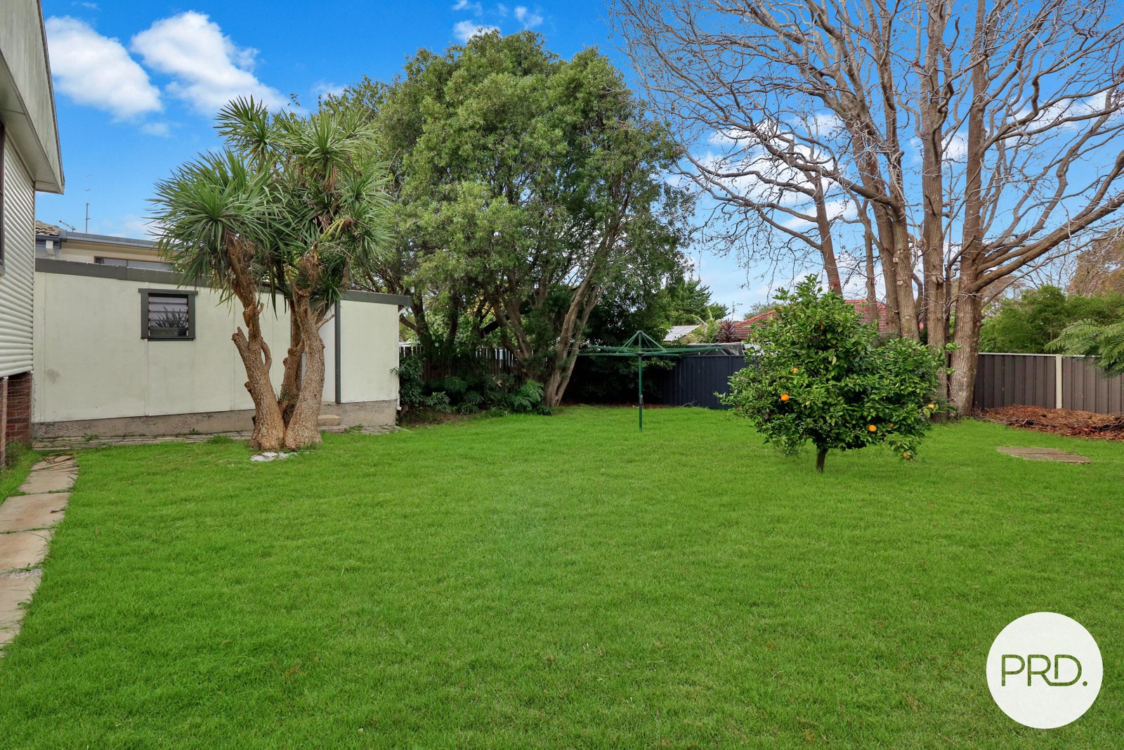 21 Hogarth Avenue MOUNT WARRIGAL 6