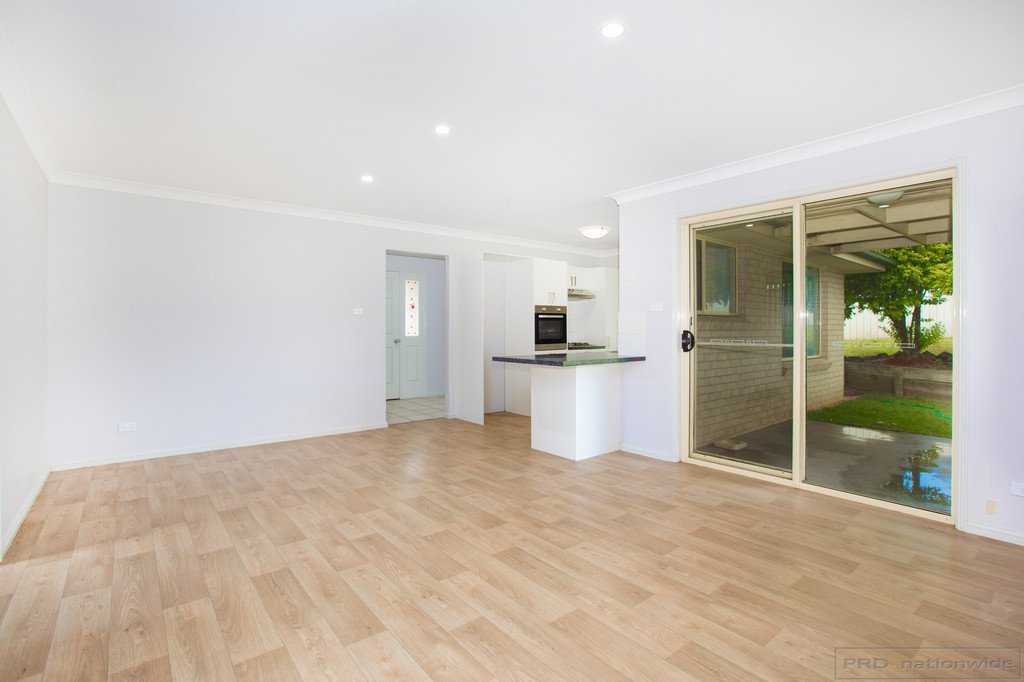 21 Holliday Close RUTHERFORD 9