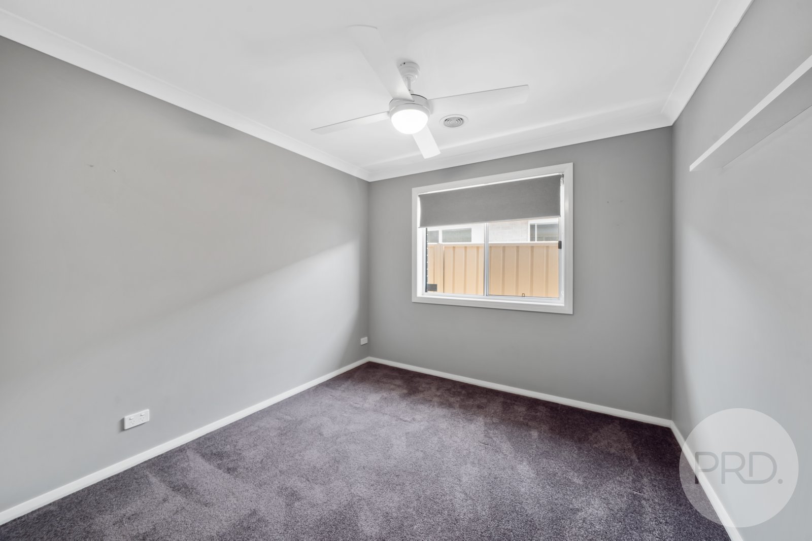 21 Hollows Crescent LLOYD 10