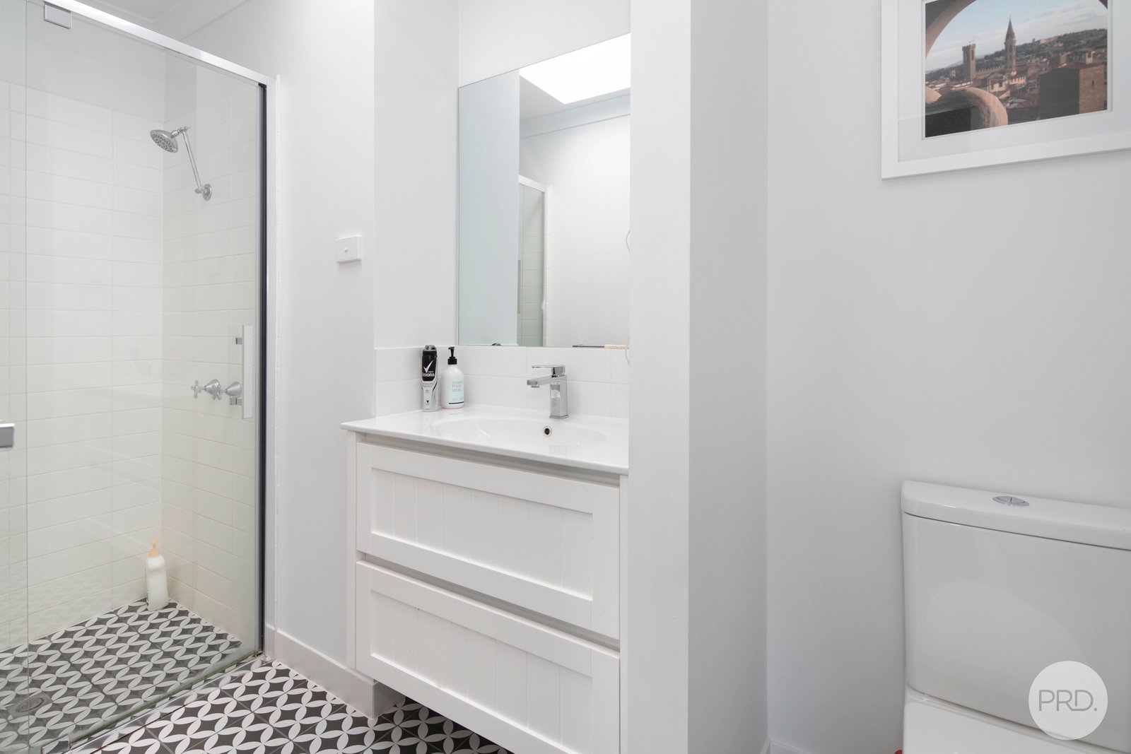 21 Hotham Street LAKE WENDOUREE 8