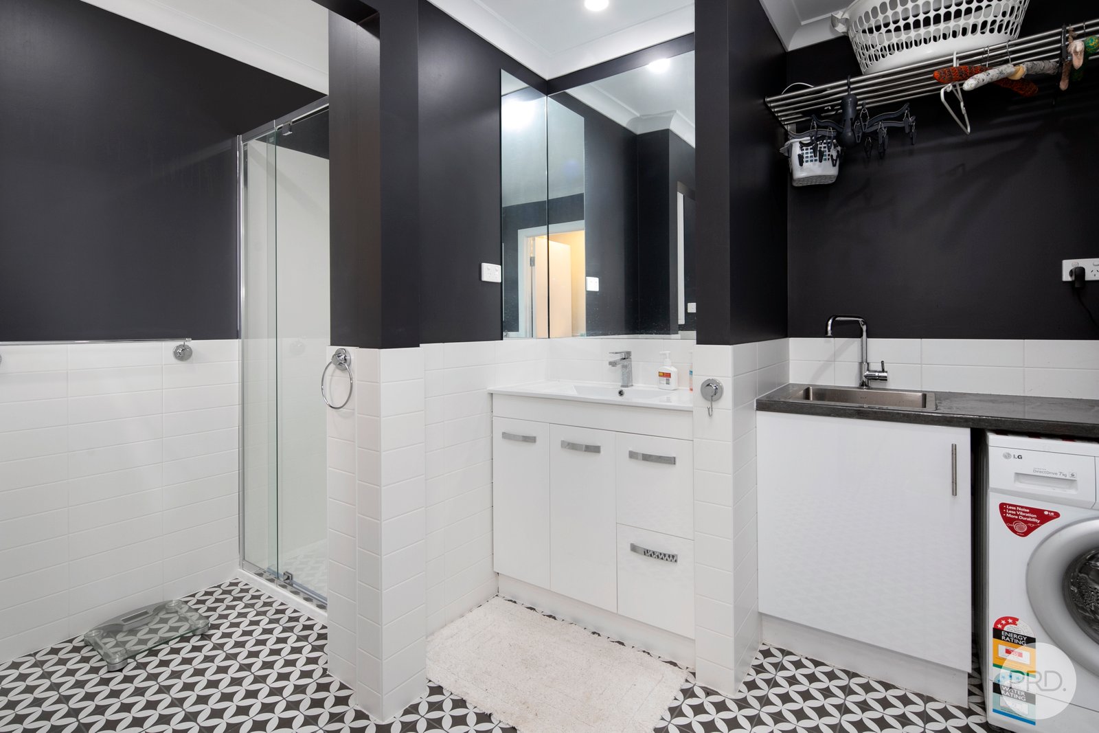 21 Hotham Street LAKE WENDOUREE 10