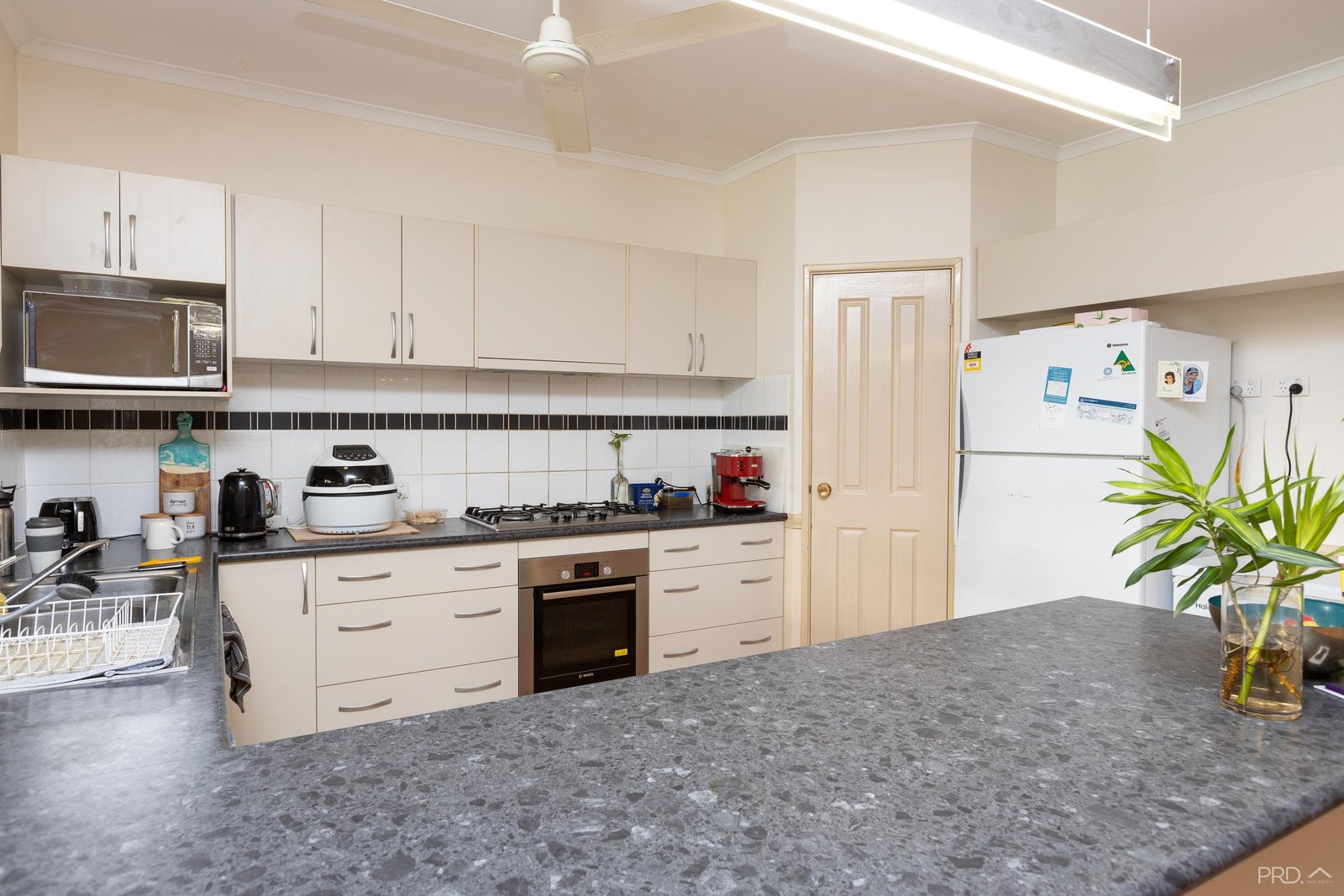 21 Howe Drive CABLE BEACH 9