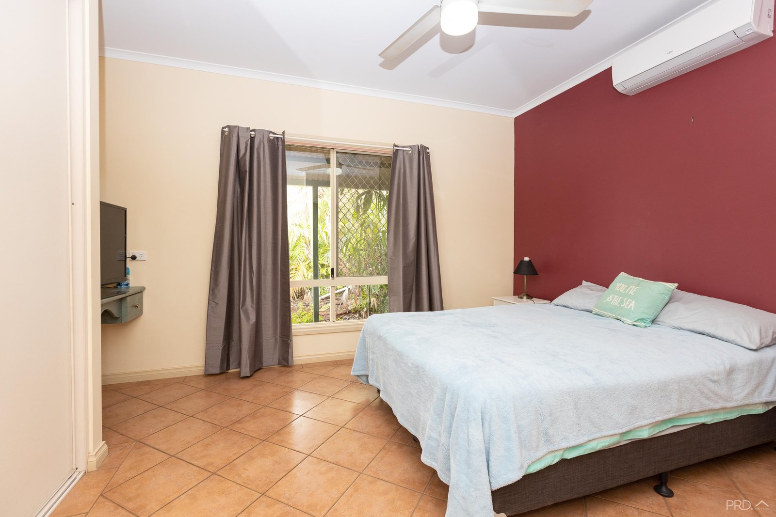 21 Howe Drive CABLE BEACH 19