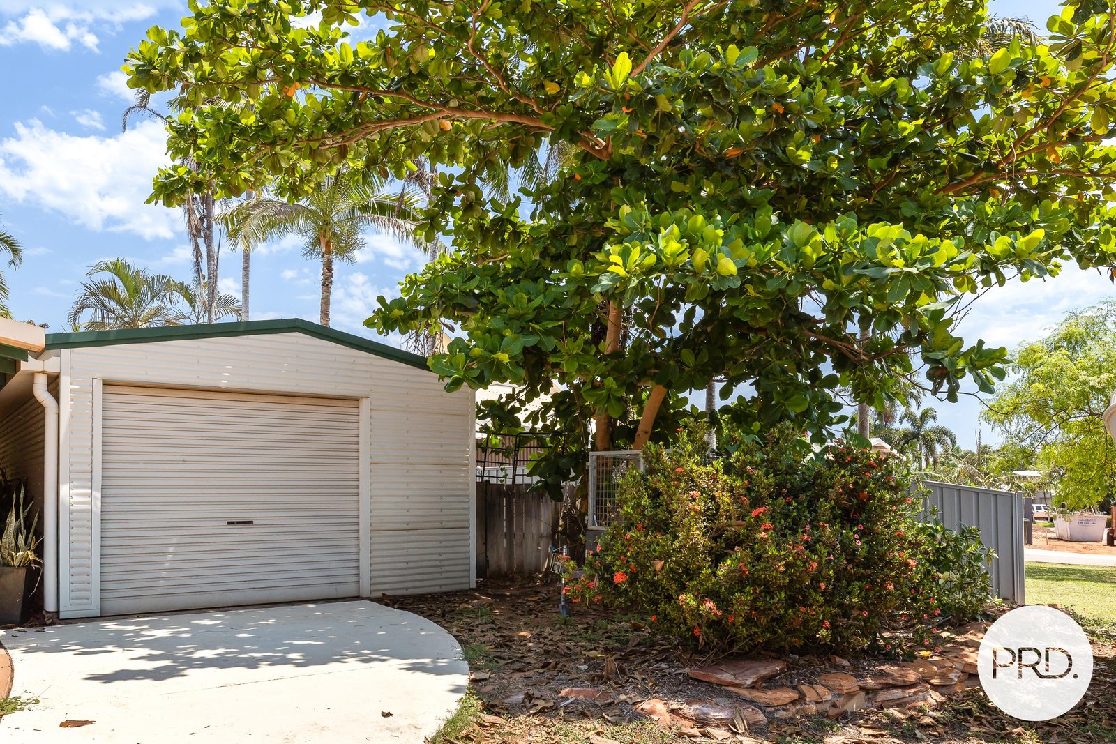 21 Howe Drive CABLE BEACH 29