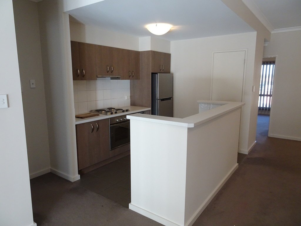 2/1 Ibera Way SUCCESS 3