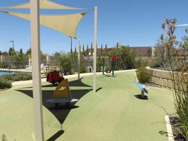 2/1 Ibera Way SUCCESS 13