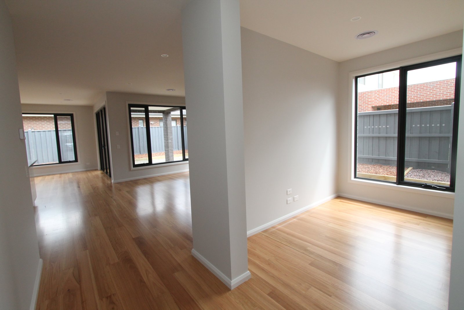 21 Insignia Boulevard ALFREDTON 9