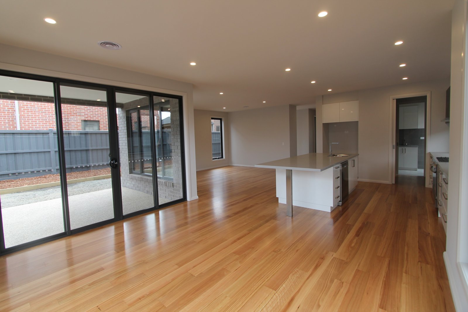 21 Insignia Boulevard ALFREDTON 12