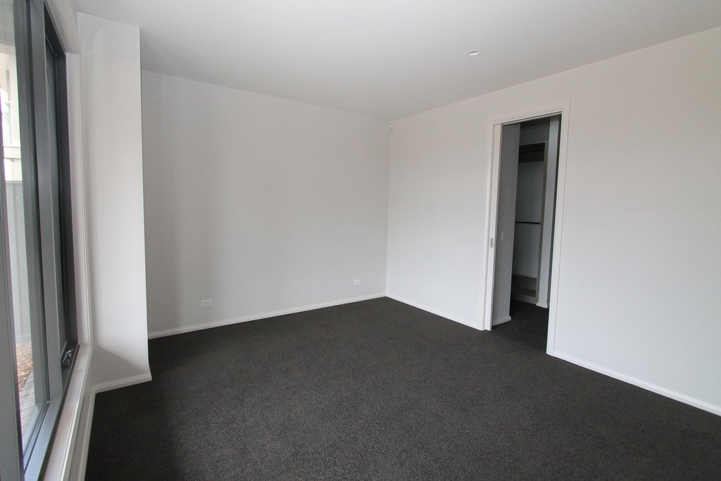 21 Insignia Boulevard ALFREDTON 4