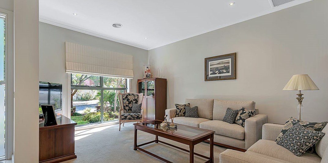 Gallery: 21 Inverness Place