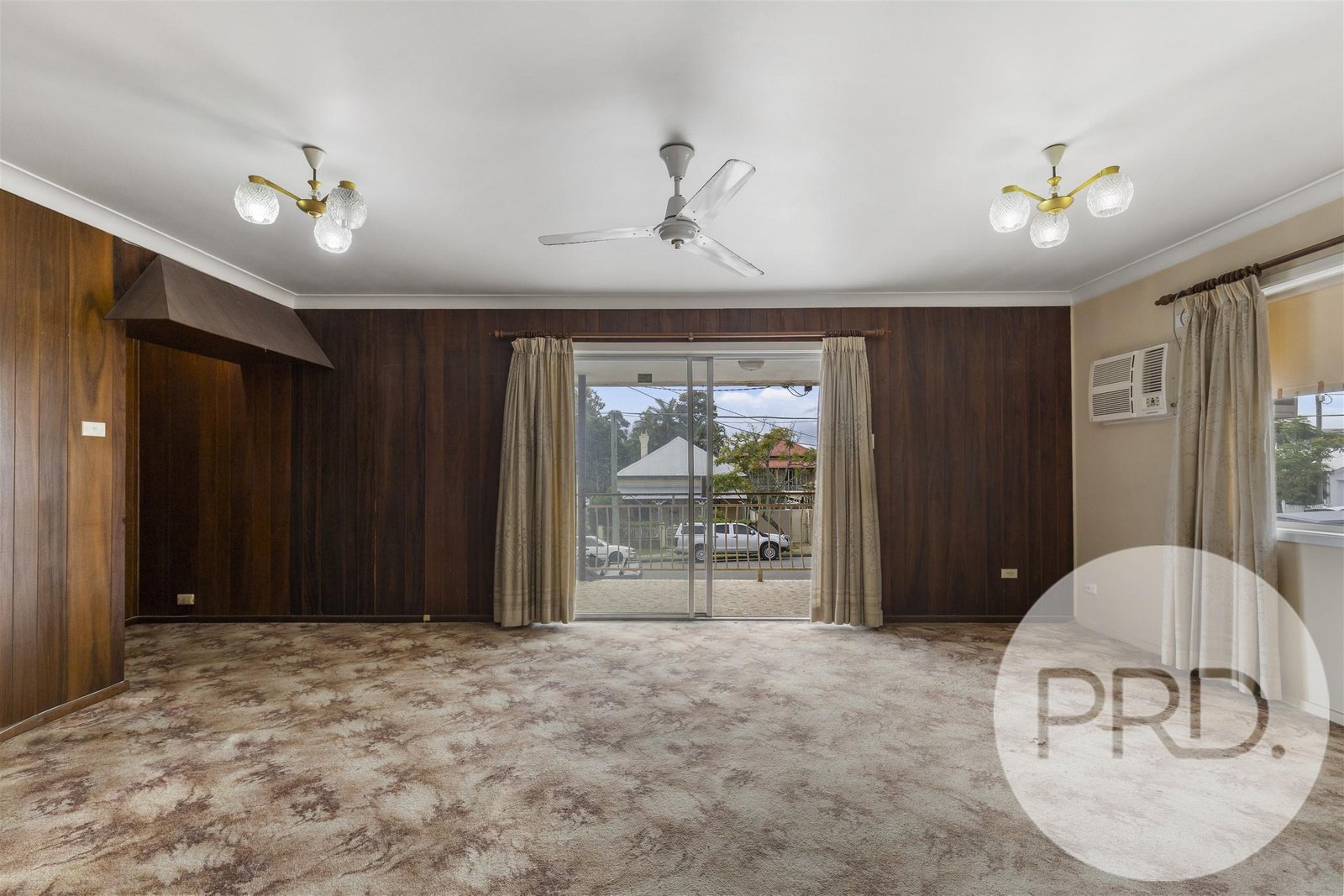21 Inwood Street WOOLOOWIN 3