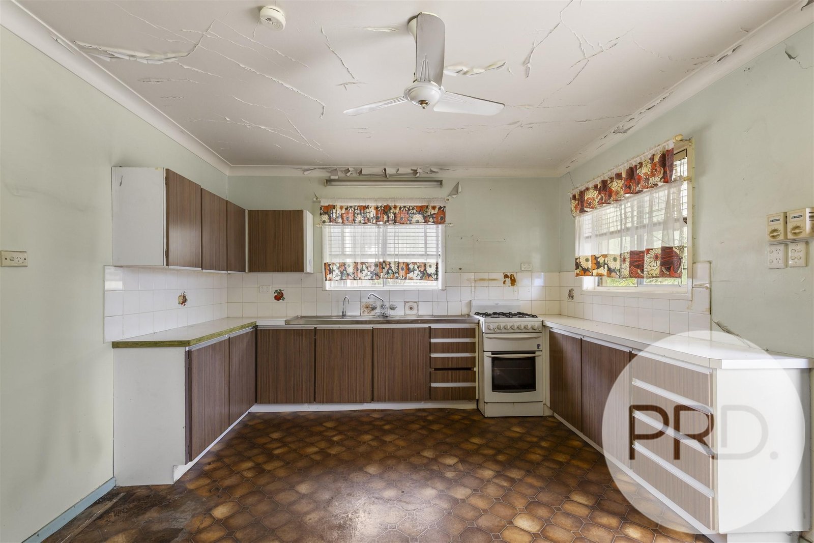 21 Inwood Street WOOLOOWIN 6