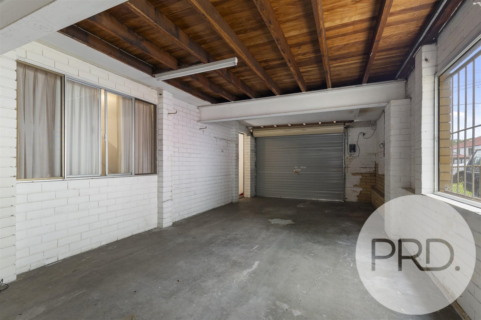 21 Inwood Street WOOLOOWIN 11